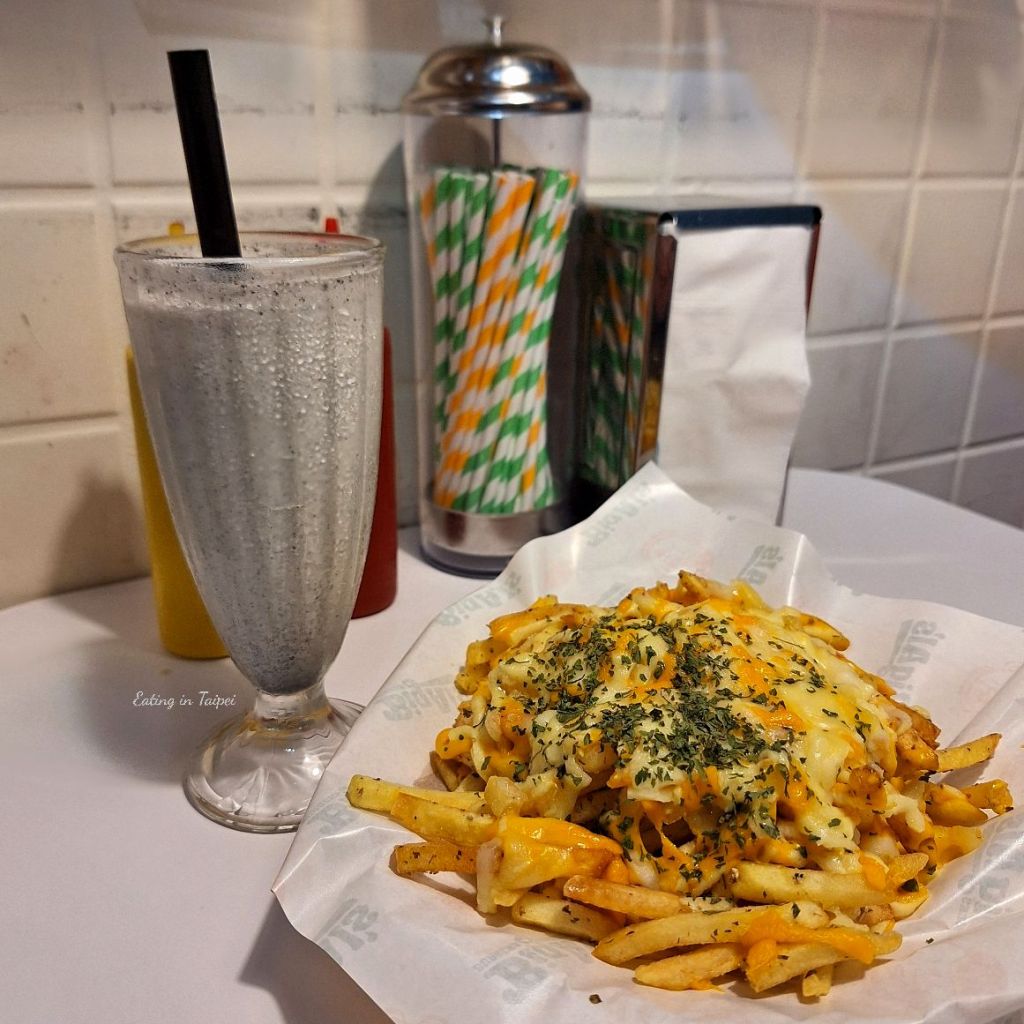 Big Als cheese fries