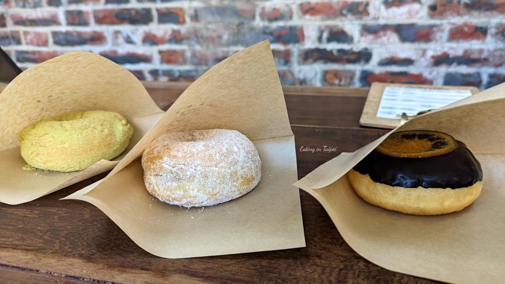 MakiDoughnut doughnuts