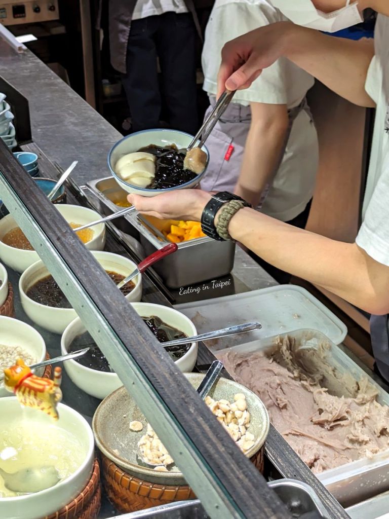 Museumron douhua plate up