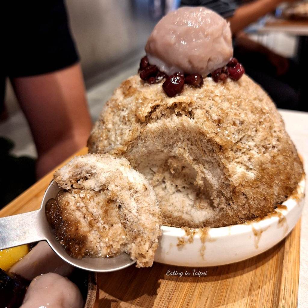 Pa Shih Mesona taro grass jelly snowflake shaved ice 2